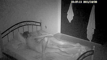 Espiando Atos de Sexo Voyeur em Câmera Escondida Amadora