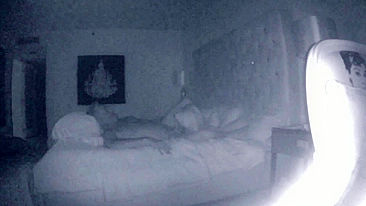 Loira Madura Faz Boquete Secreto na Cam