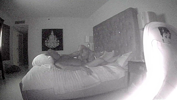 Esposa Madura Chupando em Câmera Escondida Caseira