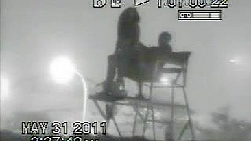 Exibida na Praia - Pornô Amador em Câmera Escondida no Memorial Day