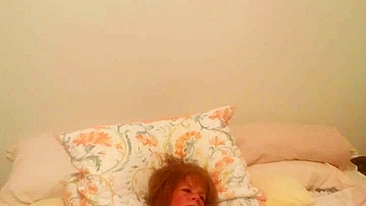 Esposa Puta Gozando no Anal com Brinquedos Sexuais