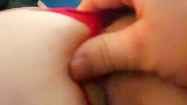 Masturbação Amadora com Bunda, Consolo e Brinquedos Sexuais