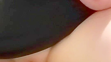 Masturbação Intensa com Brinquedos e Dupla Penetração