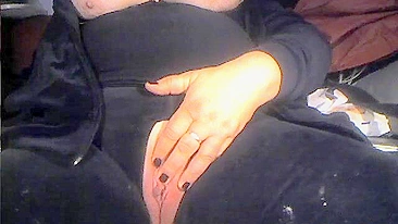 BBW madura dedilha clitóris - masturbação caseira com peitões e gemidos orgásmicos