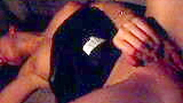 Amadora Morena Dedilhando a Buceta pra Brincar