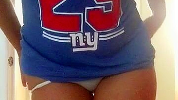 Provocação de Verão - Morena Amadora Dedando em Masturbação Caseira