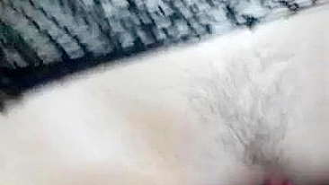 Aula de Masturbação com Consolos Grandes e Orgasmos com Squirt