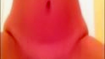 Vaquinha Se Masturba com Dildo Gigante e Goza Alto - Sexo Caseiro Amador