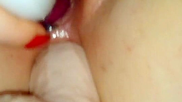 Esposa Gozando no Anal com Dildo e Lelo - Orgasmo Amador de Gordinha