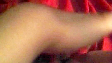 Sexta de Dedada Amadora com Bucetinha Apertada Depilada em Selfies