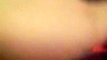 Sexta de Dedada Amadora com Bucetinha Apertada Depilada em Selfies