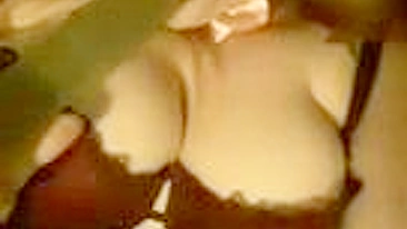 Masturbação insana com vadia peituda e brinquedos sexuais!