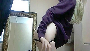 Loirinha Amadora Buceta Cremosa Gozando com Consolos!