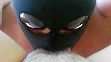 Masturbação com Brinquedos: Amadoras Encarando Consolos e Bucetas!