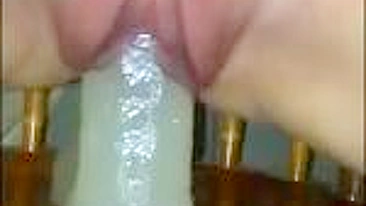 Garota da Faculdade se Masturbando com Corpo Sarado e Peitões!