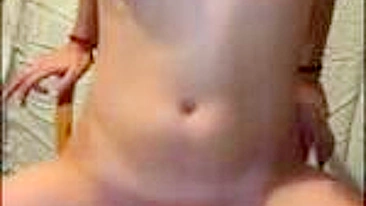 Garota da Faculdade se Masturbando com Corpo Sarado e Peitões!