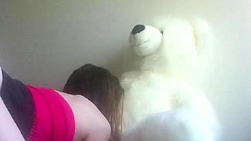 Morena Universitária Se Masturbando com Brinquedos - Foda Caseira com Consolo