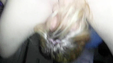 Loira Namoradinha se Masturba com Boquete, Lambida no Cu e Consolo!