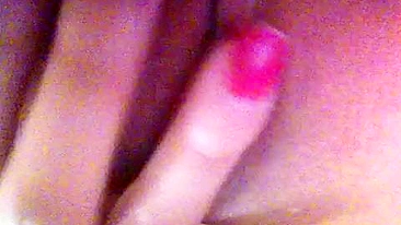 Adolescente Asiática Toca Siririca no Clitóris Molhado Caseiro