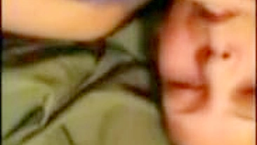 Esposa MILF se Masturbando Caseira com Dedo e Buceta Morena Amadora