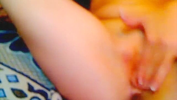 Loucura de Masturbação com Morena Peituda!