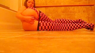 Morena Se Masturbando com Fala Suja e Brincadeiras no Cuzinho