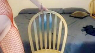 Ninfomaníaca metendo dildos no cu na webcam ao vivo