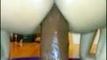 Amadora Safada Se Fode com Consolo Enorme no Cu!