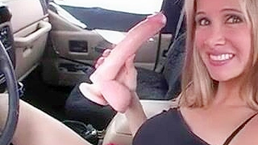 MILF Mãe Safada Boquete no Carro e Gozada na Boca com Masturbação Amadora