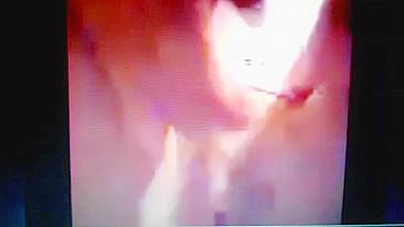 Mãe Madura se Masturbando Caseiro - Dedada Amadora Divertida