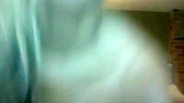 Sessão de Masturbação da Loira Gostosa na Webcam