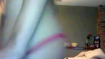 Sessão de Masturbação da Loira Gostosa na Webcam