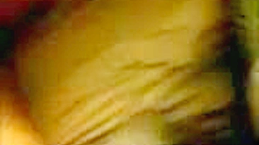 Amigas se Masturbando com Consolos e Vibradores em Pornô Caseiro