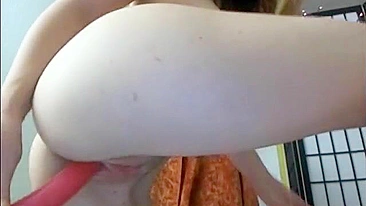 Gatinha da Faculdade em Sessão Molhada e Selvagem com Vibradores e Brinquedos