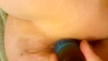 BBW Alicia Amadora se Masturbando Caseira com Consolos e Brinquedos