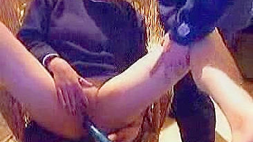 MILF Loira Gozando na Buceta com Dildo e Brinquedos