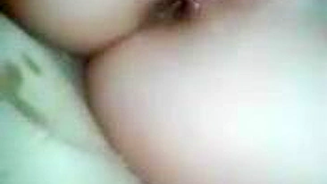 Ex-Namorada em Vídeo Caseiro com Consolos, Vibradores e Squirt