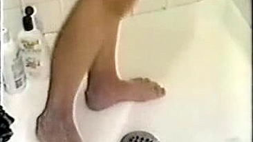 Compilação de MILF Mamãe Se Masturbando com Peitões e Esfregando a Buceta