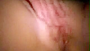 Esposa Sozinha Gozando com Dedada na Buceta e Orgasmo Delícia