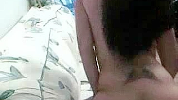 Latina Safada Brincando na Buceta com Dedada no Cu e Esfregando