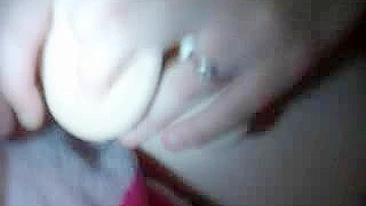 Esposa MILF em Masturbação Anal Dupla com Brinquedos e Close-ups