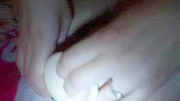 Esposa MILF em Masturbação Anal Dupla com Brinquedos e Close-ups