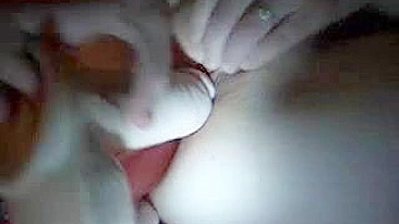 Esposa MILF em Masturbação Anal Dupla com Brinquedos e Close-ups