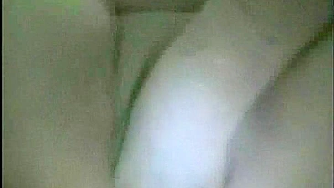 Me Dedando Gostoso - Masturbação Solo com Buceta Depilada e Brinquedos