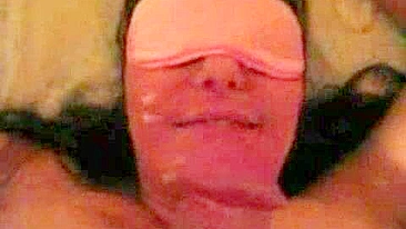 Compilação de gozadas em milf peituda madura - masturbação e punhetas caseiras