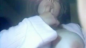 Masturbação de buceta peluda com peitões e dildos - BBW solo na webcam