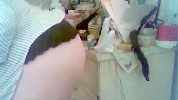 Loucura de Masturbação da Mamãe - Esfregando Buceta com Rede e Vibradores!