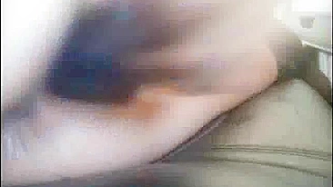 Febre de Masturbação Pública com Milf Amadora e Vibrador