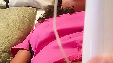 MILF Italiana Morena em Orgasmos Caseiros!