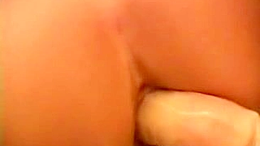 Namorada Morena Amadora se Toca com Toys de Lingerie